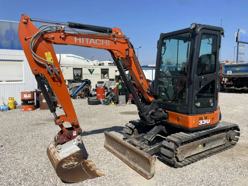 Багер Hitachi ZX 33U-6, снимка 11 - Индустриална техника - 47331417