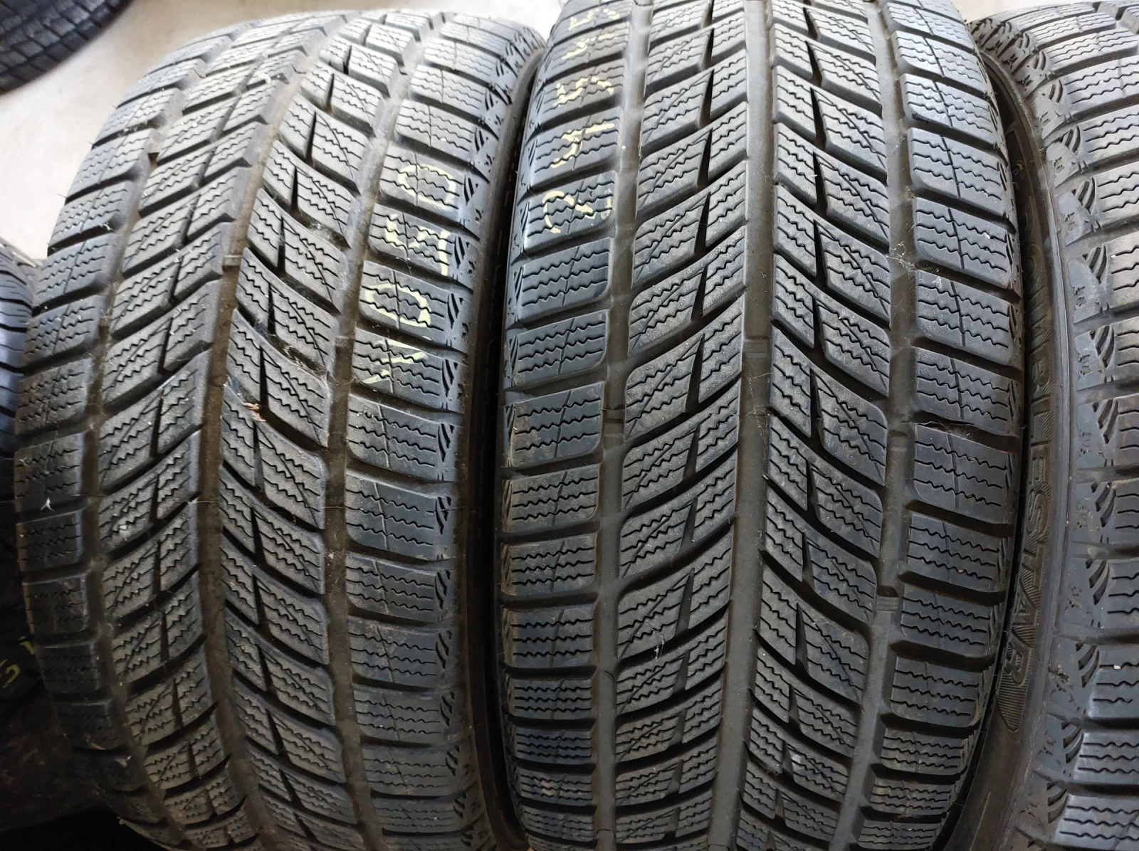 ���� 245/45R18 | Mobile.bg � ����������� 3