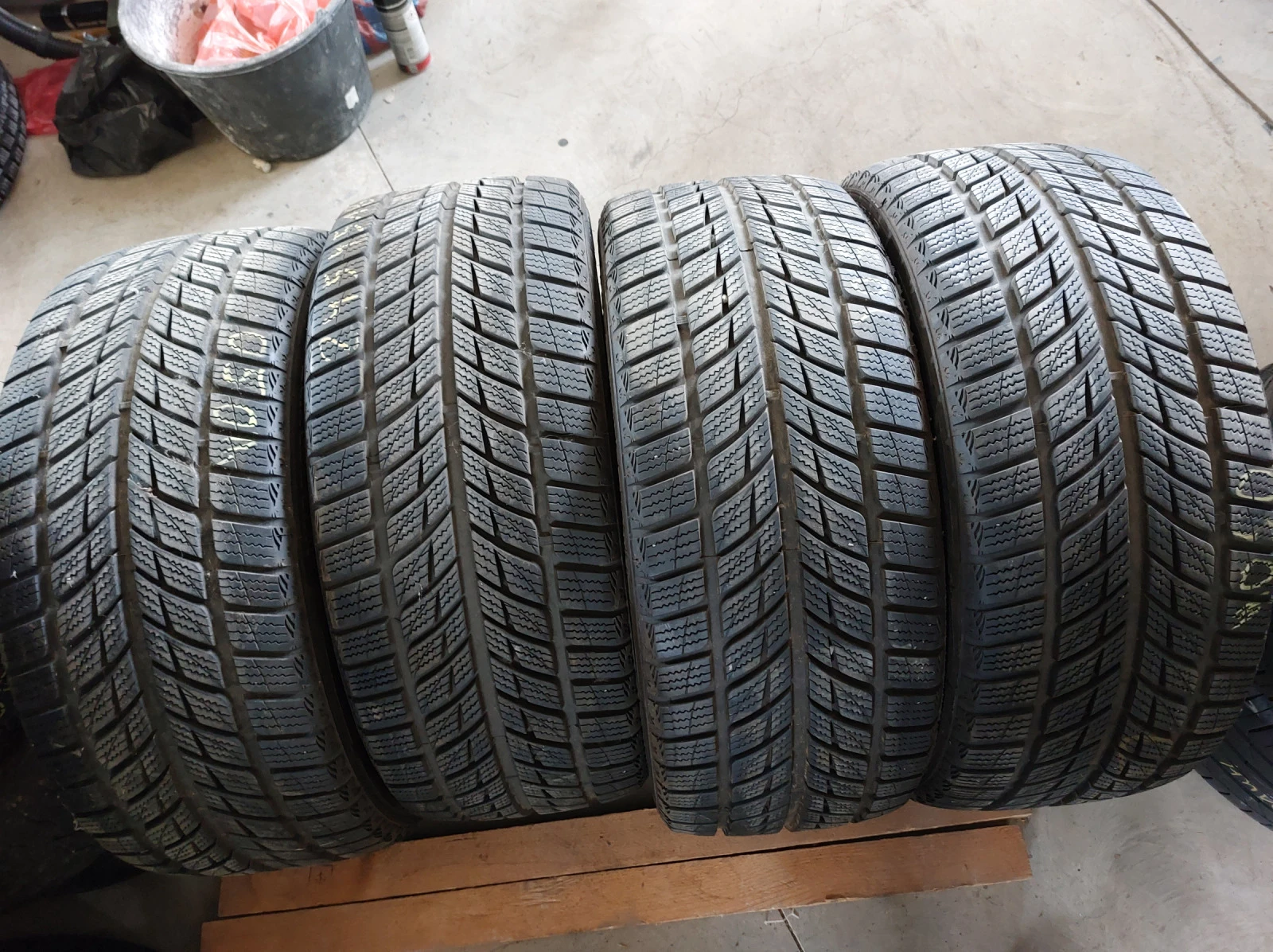 ���� 245/45R18 | Mobile.bg � ����������� 1