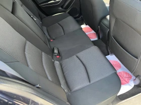 Обява за продажба на Mazda 3 2.2 D/Automat ~16 500 лв. - изображение 8