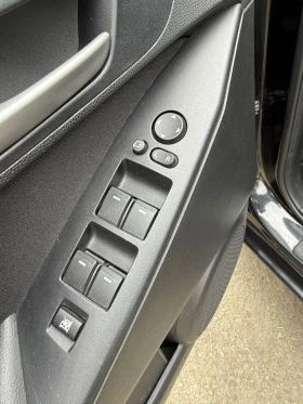 Mazda 3 2.0i АВТОМАТИК  ШВЕЙЦАРИЯ 100% РЕАЛЕН  ЛИЗИНГ - 6000 € / 11734.98 лв. - 66224887 16