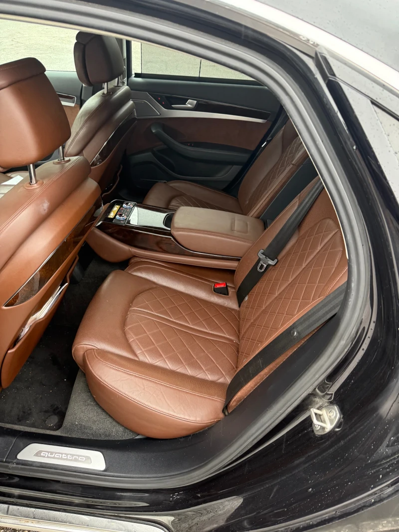Audi A8 4.0 TFSI, снимка 7 - Автомобили и джипове - 52584567