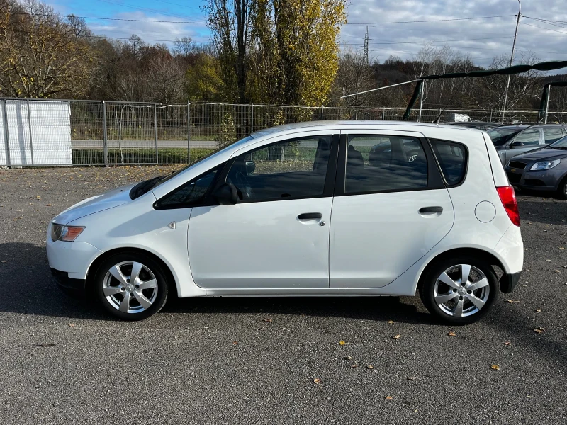 Mitsubishi Colt 1.1i Climate Facelift, снимка 2 - Автомобили и джипове - 52614280