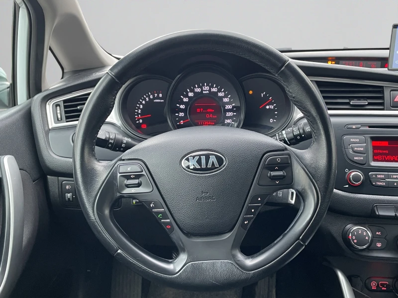 Kia Ceed 1.4 100 hp LPG EURO 6, снимка 10 - Автомобили и джипове - 53003025