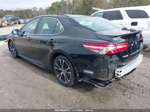 Toyota Camry SE , снимка 3 - Автомобили и джипове - 48417086