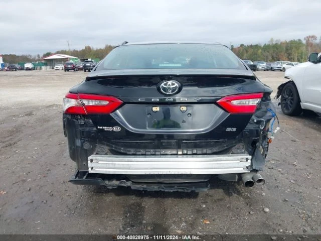 Toyota Camry SE , снимка 17 - Автомобили и джипове - 48417086