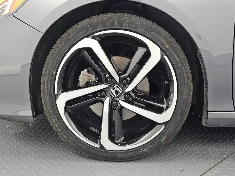 Honda Accord 2.0 Turbo Sports, снимка 9 - Автомобили и джипове - 55841835