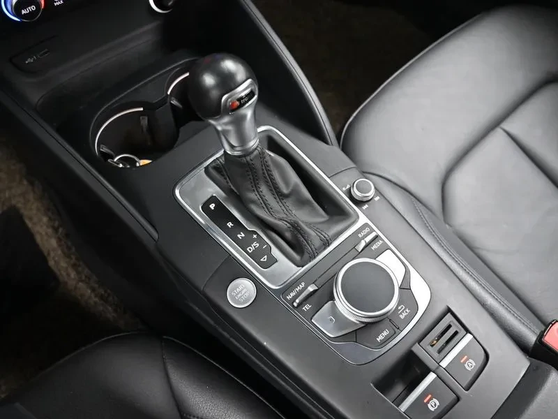 Audi A3 A3 40 Tfsi 8V, снимка 9 - Автомобили и джипове - 56112604