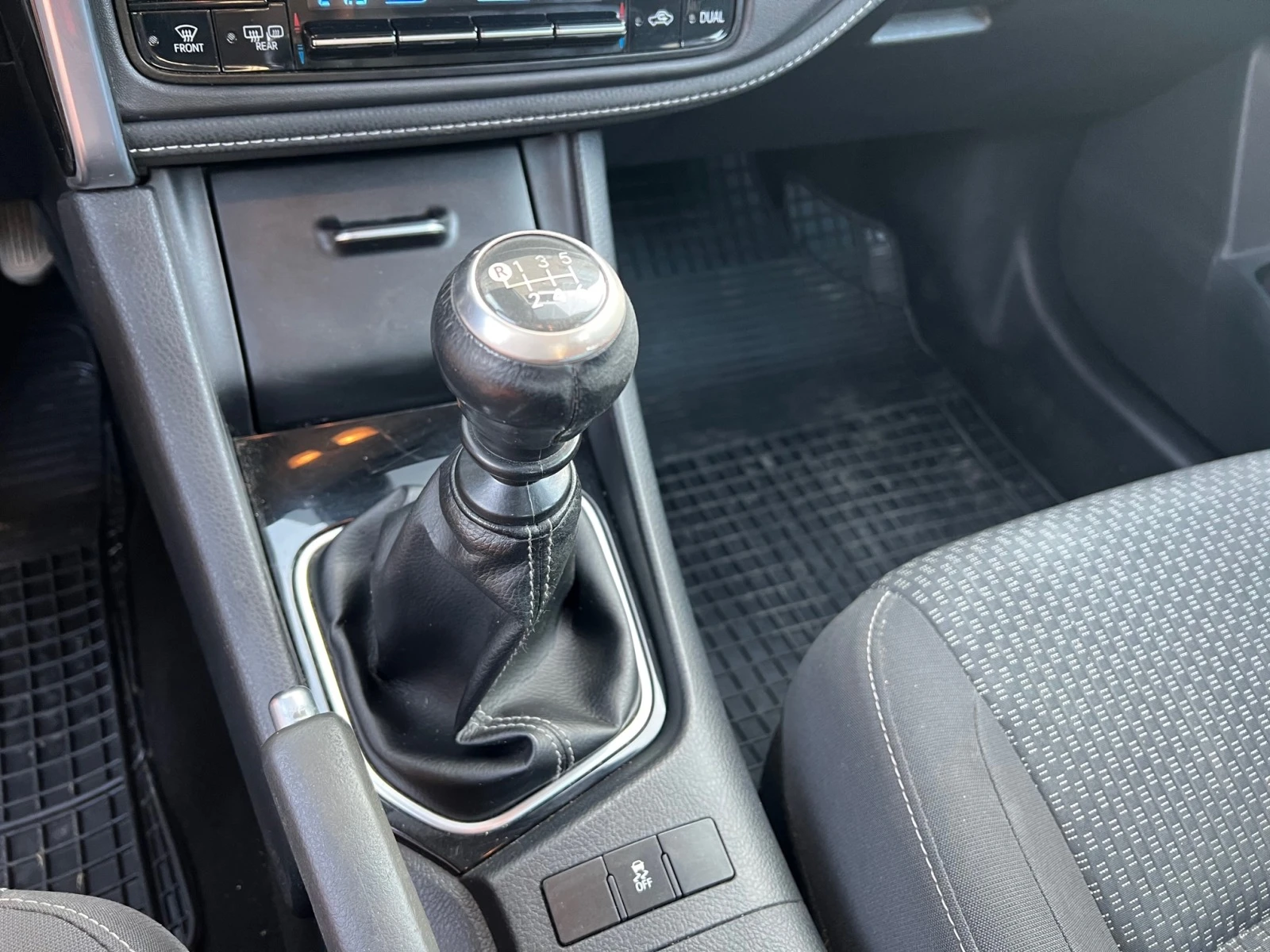 Toyota Corolla D-4D, LUNA | Mobile.bg   11