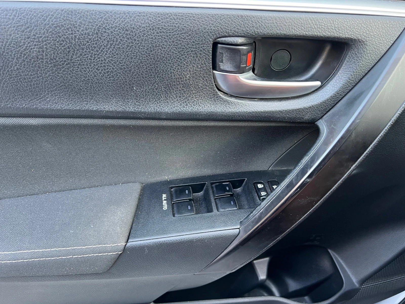 Toyota Corolla D-4D, LUNA | Mobile.bg   12