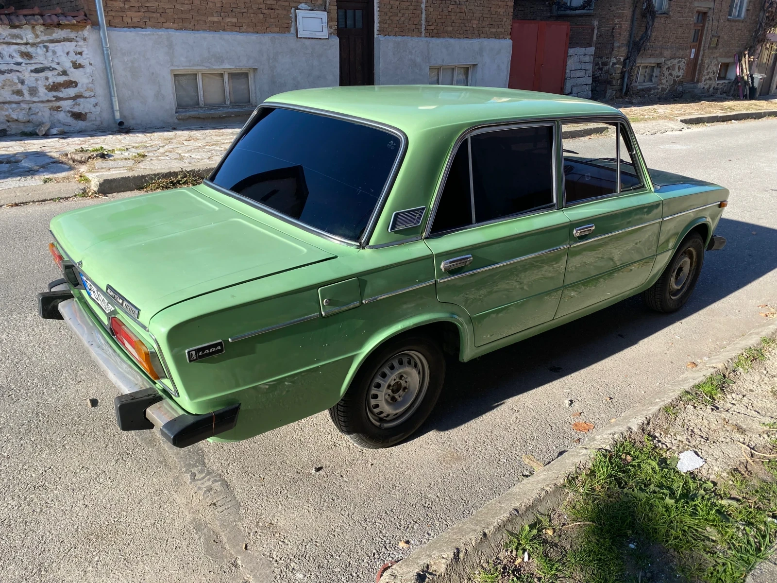 Lada 1600 2106 - изображение 3