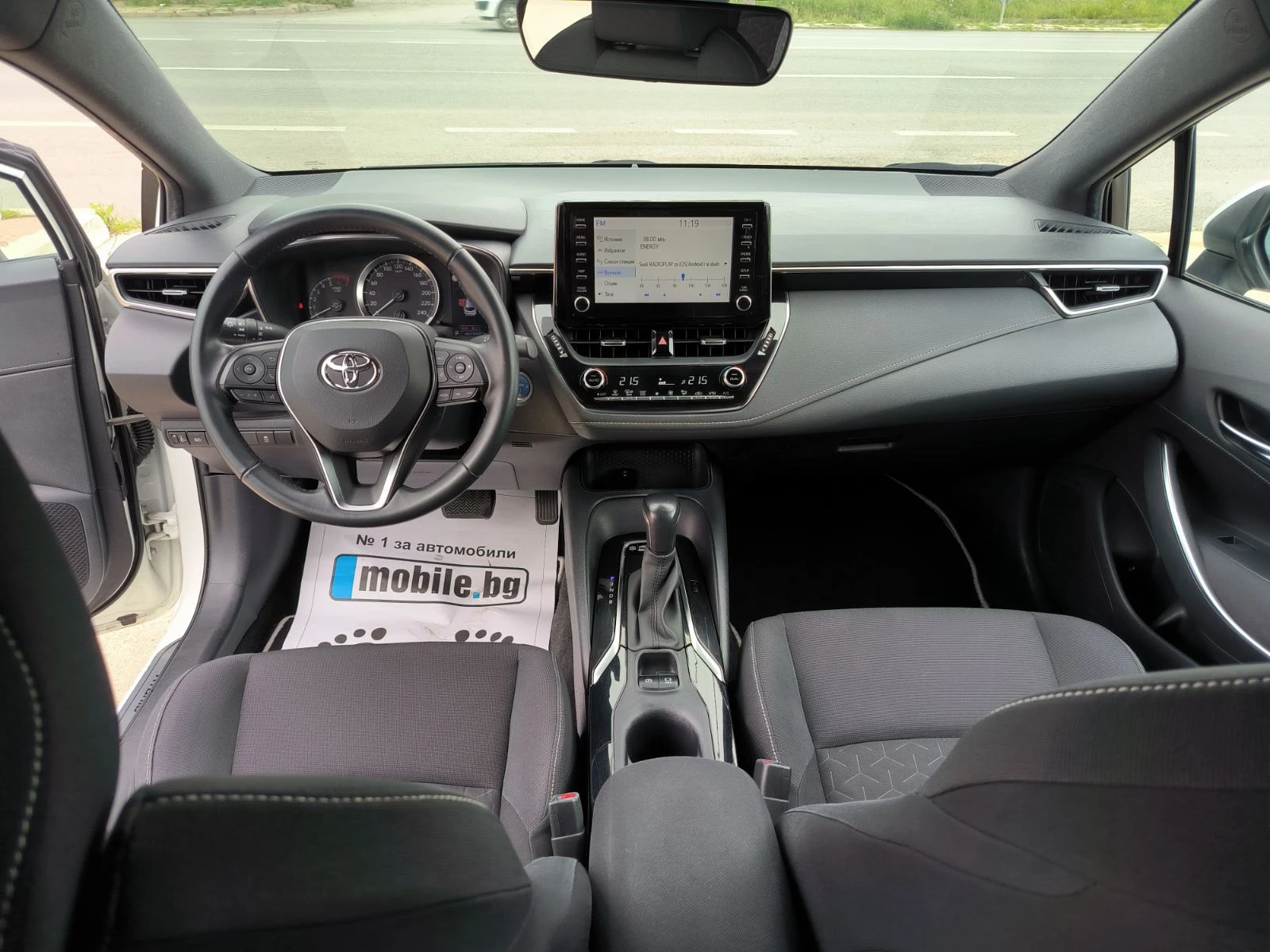 Toyota Corolla 1.8i-Hybrid-Euro-6D-Navi-Kamera | Mobile.bg — изображение 14