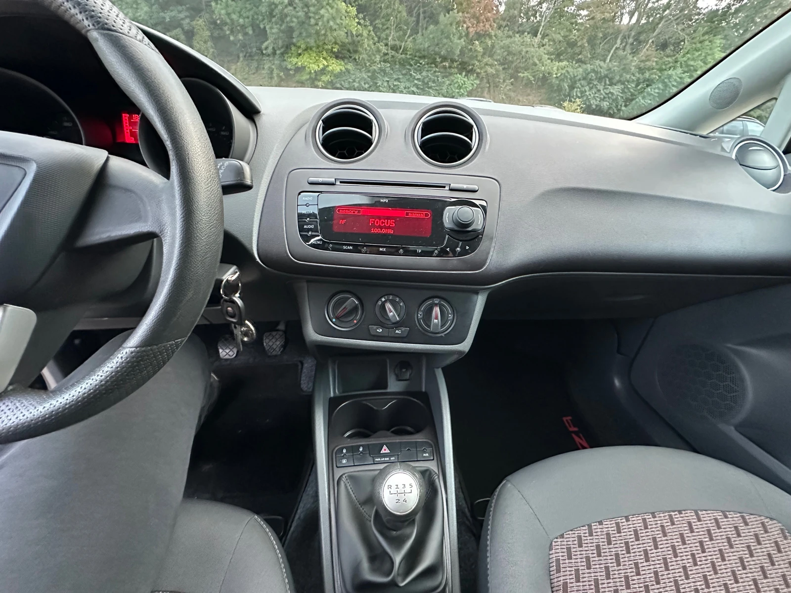 Seat Ibiza 1.4BENZIN* KLIMATIK*  | Mobile.bg   13