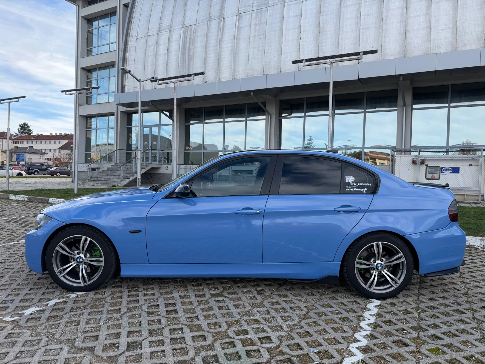 BMW 320  - изображение 3