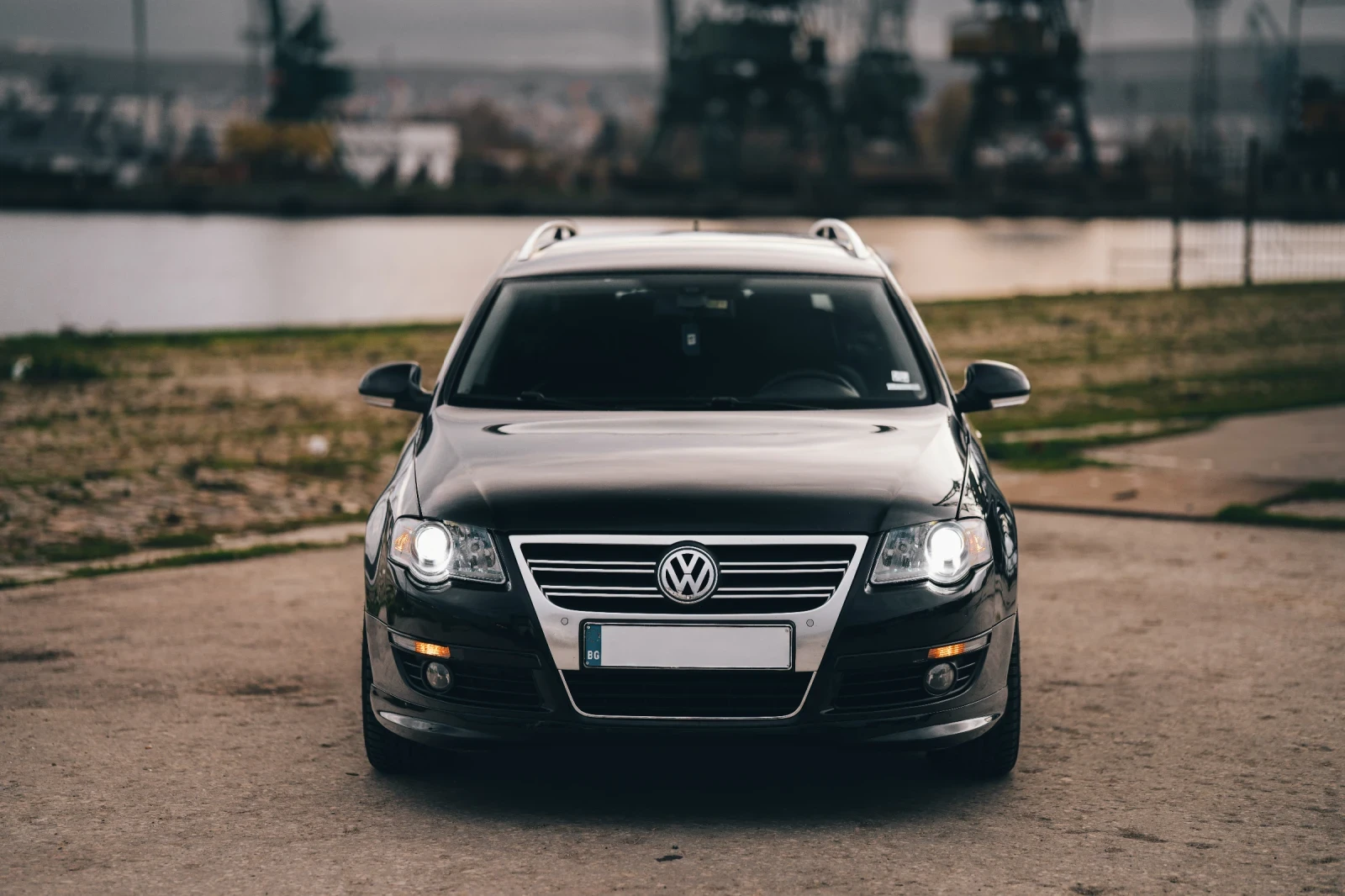 VW Passat R | Mobile.bg   4