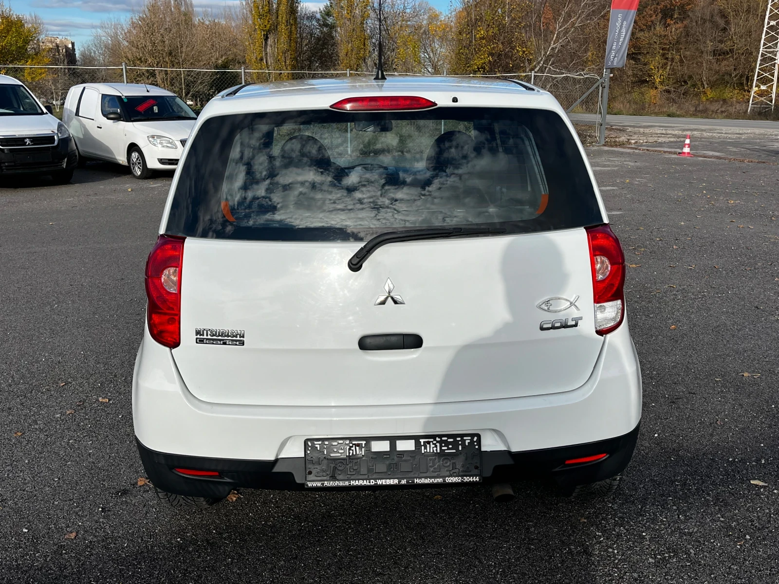 Mitsubishi Colt 1.1i Climate Facelift - изображение 4