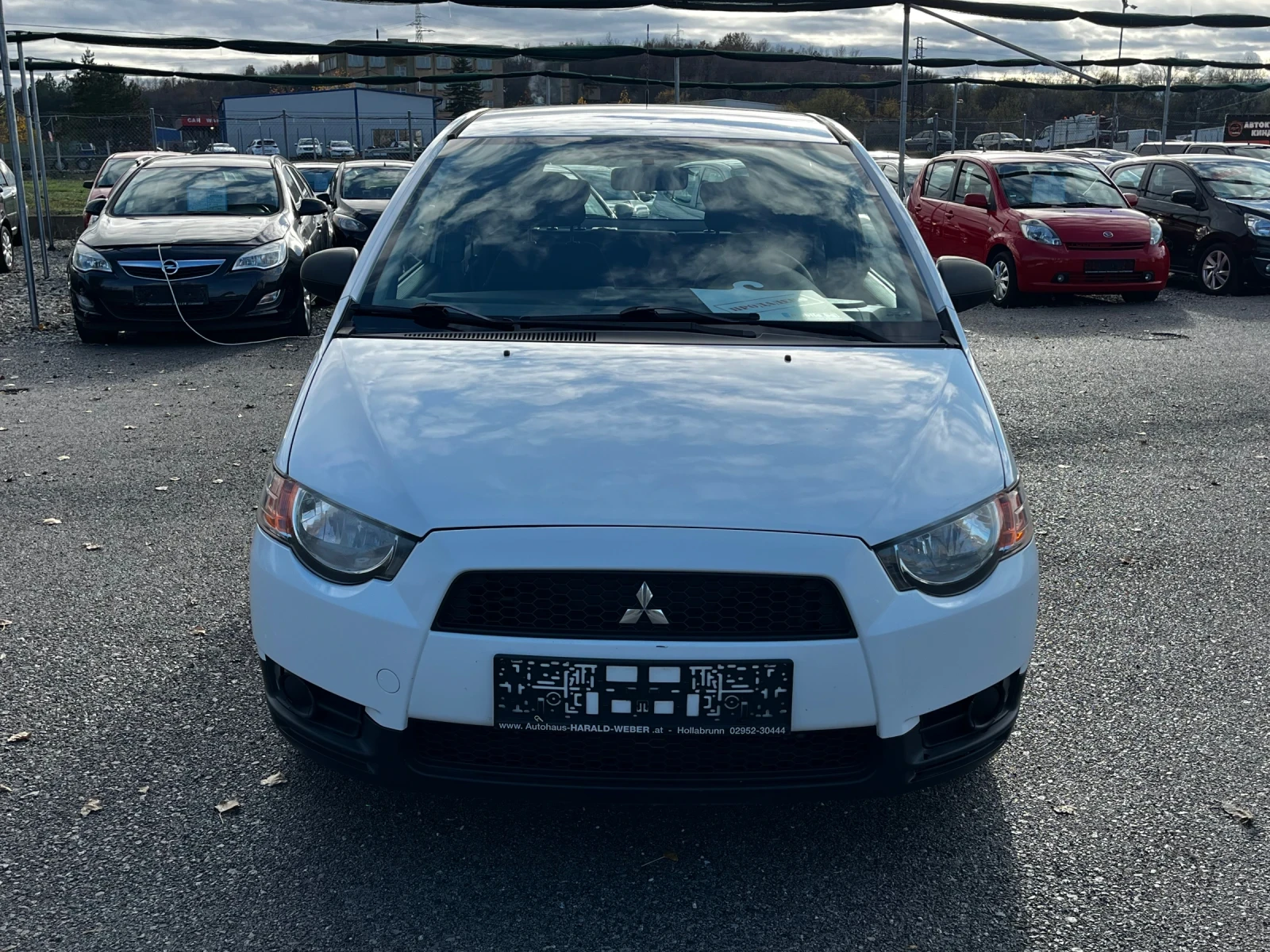 Mitsubishi Colt 1.1i Climate Facelift - изображение 8