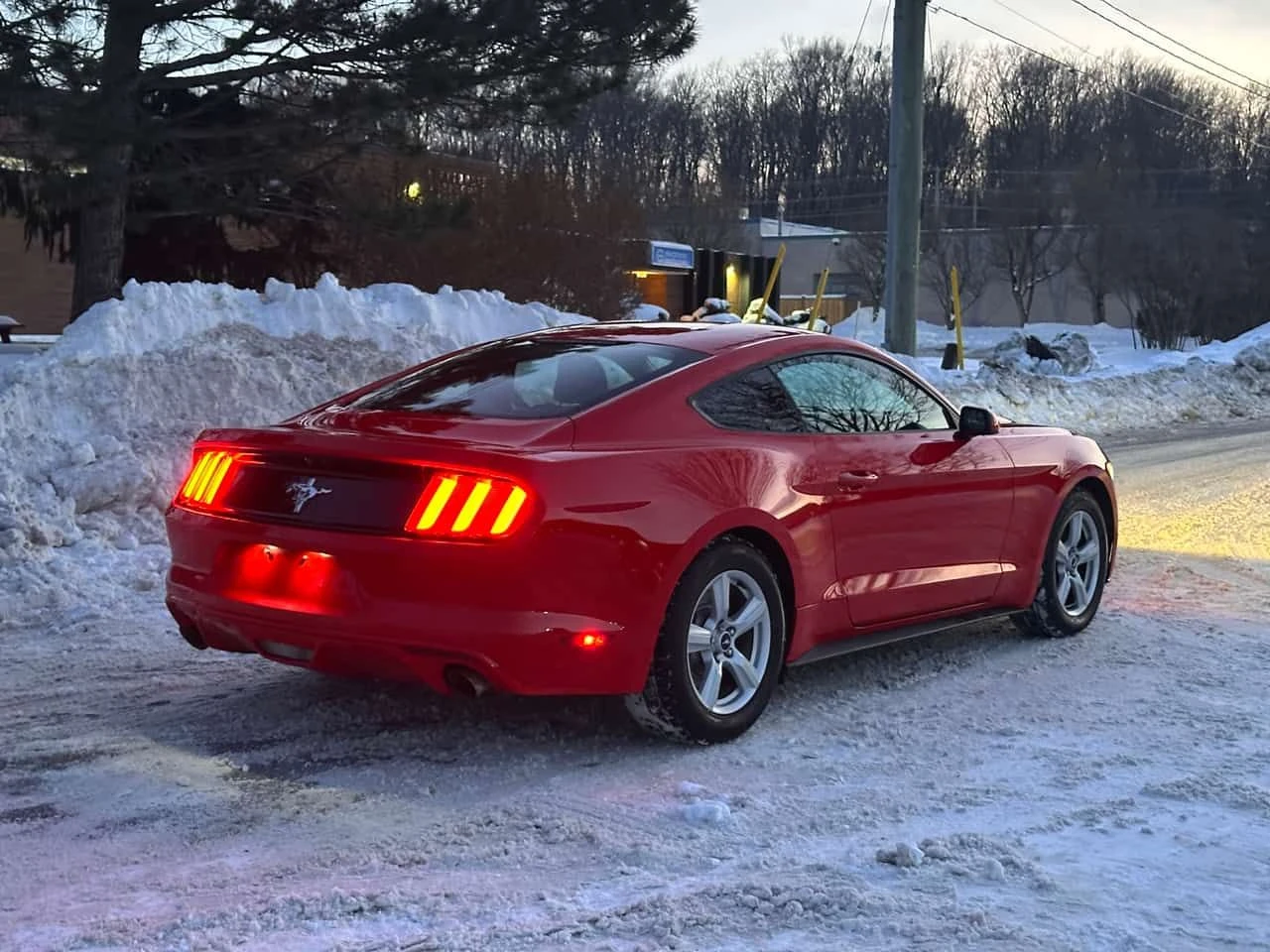 Ford Mustang * V6 * CARFAX * ���� �� �� | Mobile.bg � ����������� 11