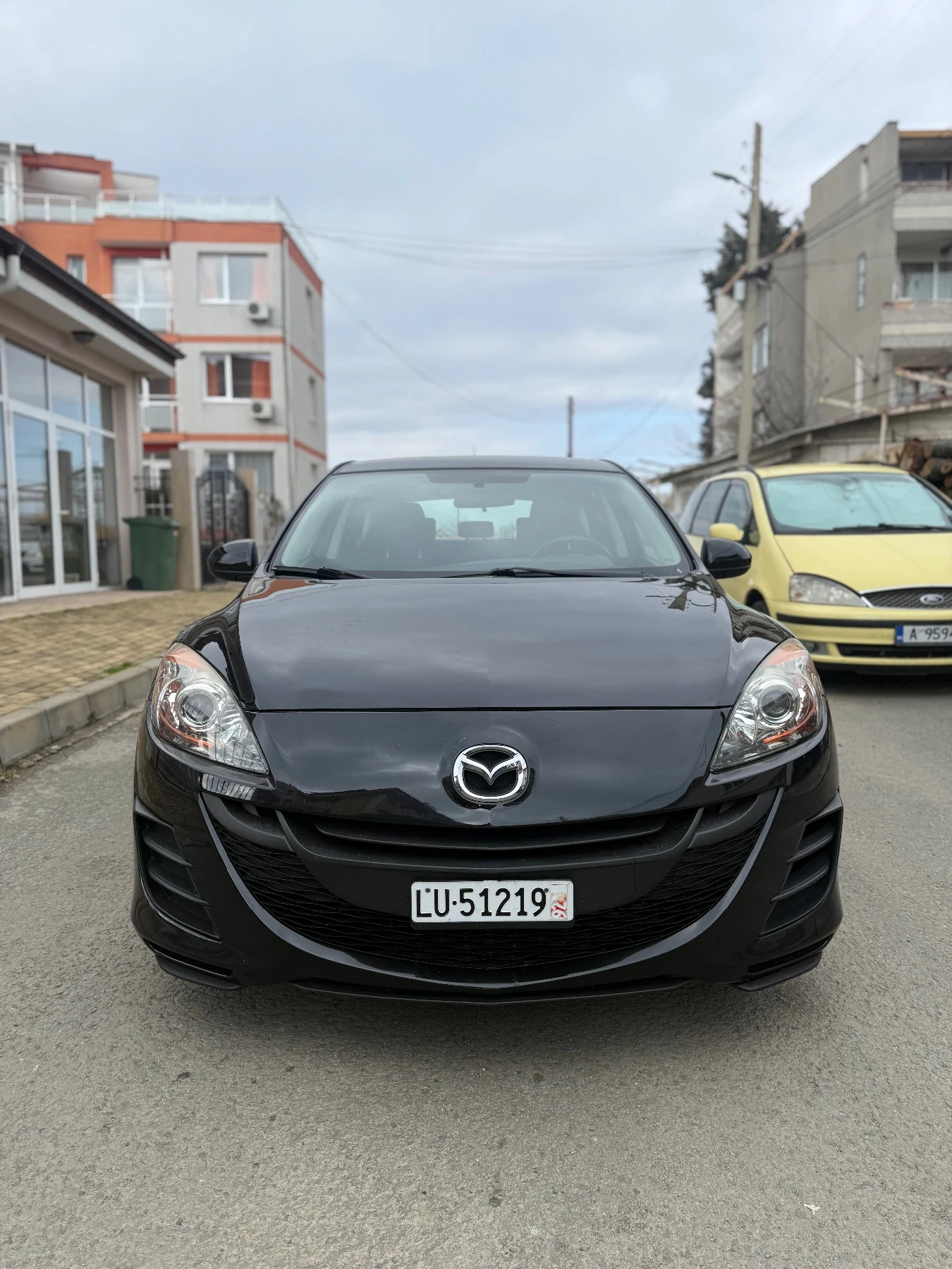 Mazda 3 2.0i АВТОМАТИК  ШВЕЙЦАРИЯ 100% РЕАЛЕН  ЛИЗИНГ, снимка 2 - Автомобили и джипове - 53727948