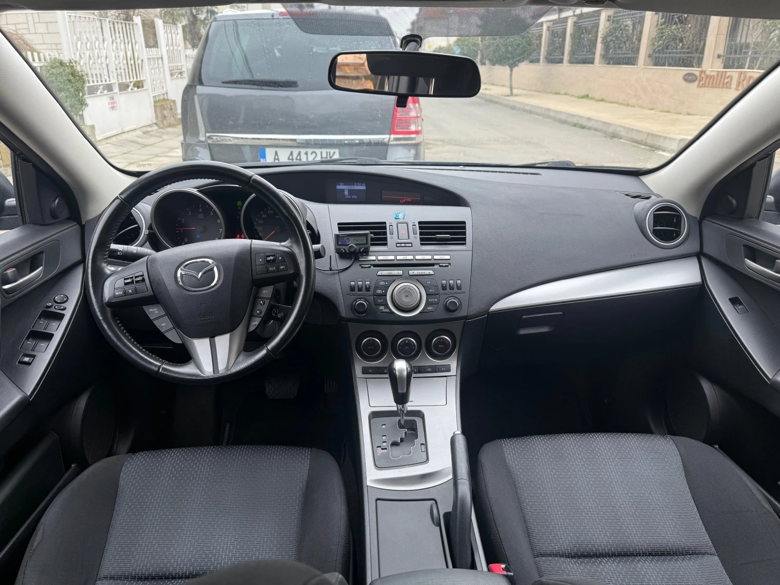 Mazda 3 2.0i АВТОМАТИК  ШВЕЙЦАРИЯ 100% РЕАЛЕН  ЛИЗИНГ, снимка 9 - Автомобили и джипове - 53727948
