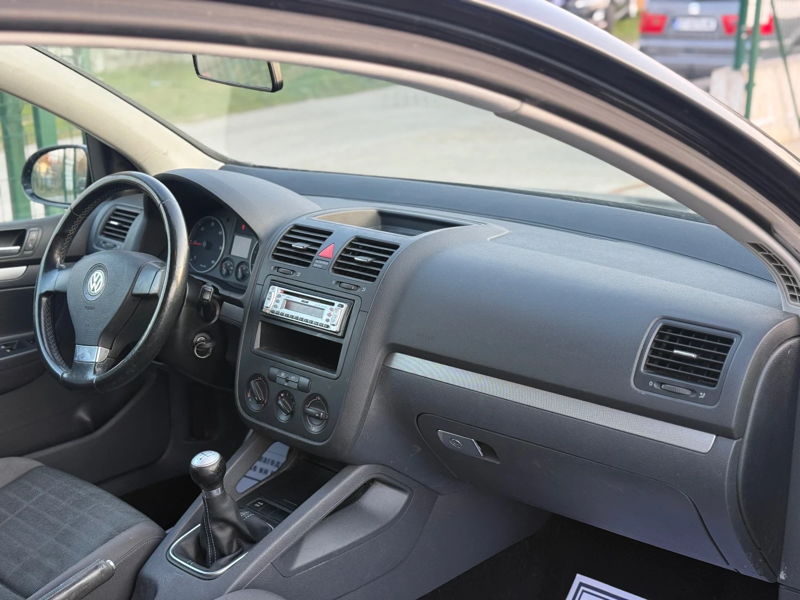 VW Golf 1.9TDI* БЕЛГИЯ* 90КС* 16" ДЖАНТИ, снимка 12 - Автомобили и джипове - 53848916