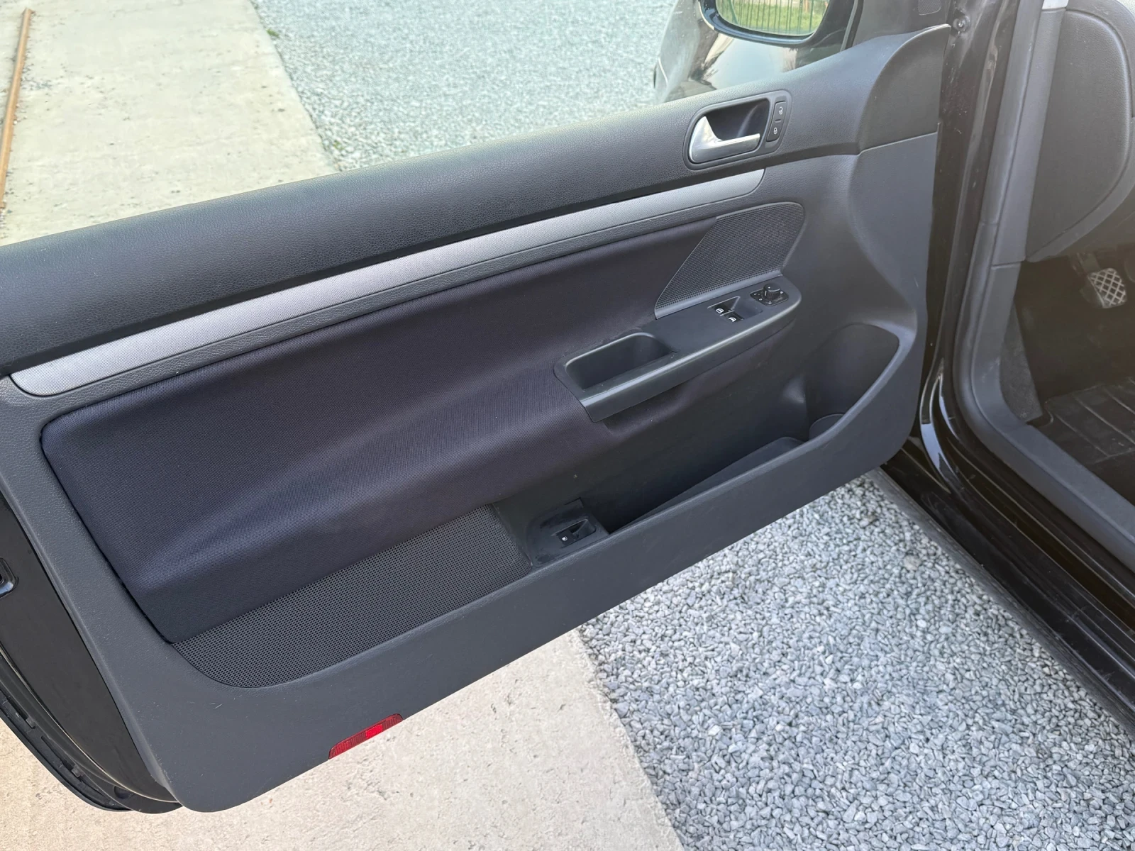 VW Golf 1.9TDI* БЕЛГИЯ* 90КС* 16" ДЖАНТИ, снимка 13 - Автомобили и джипове - 53848916