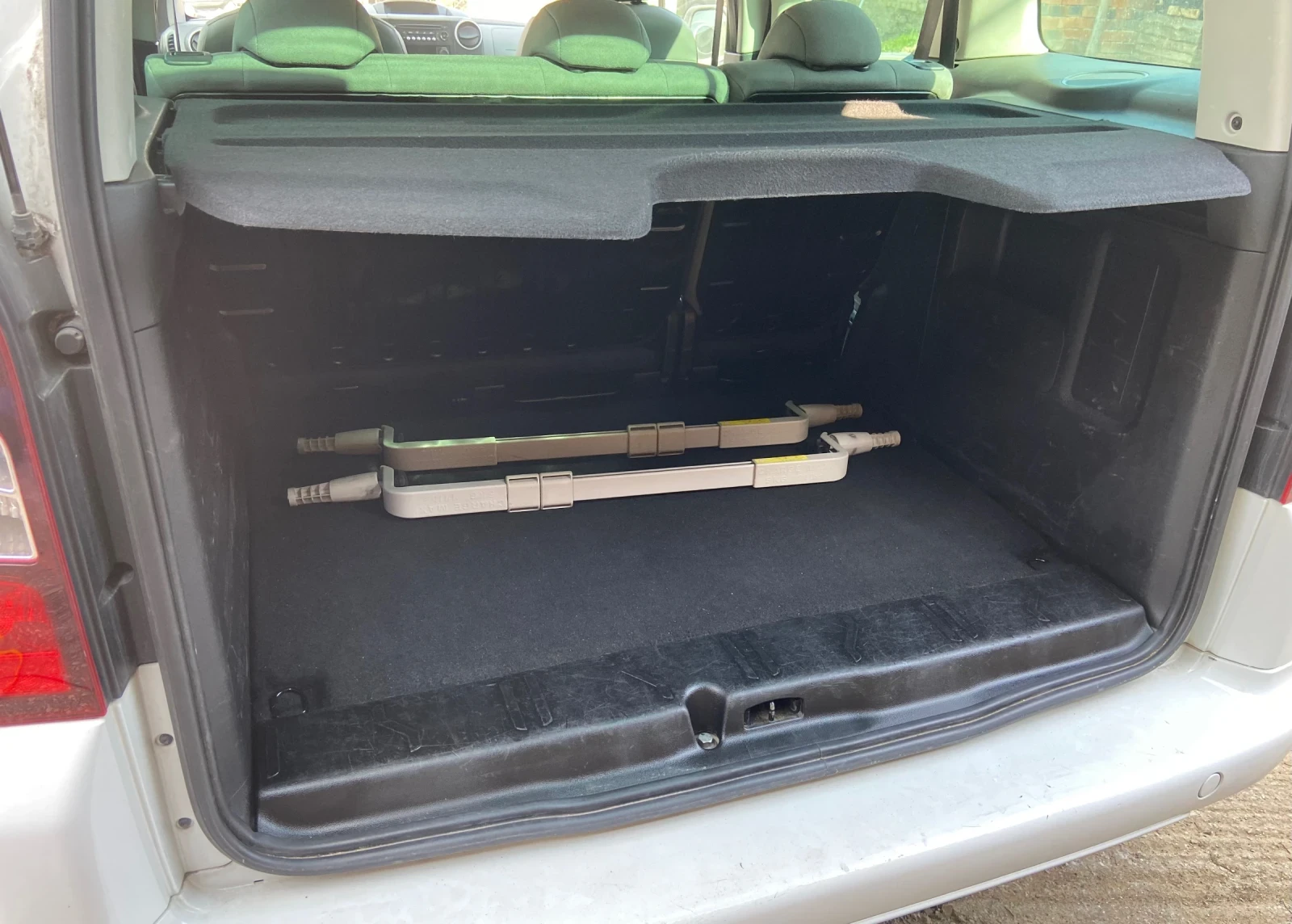 Citroen Berlingo 1.6hdi N1 Euro6, снимка 8 - Автомобили и джипове - 53866154