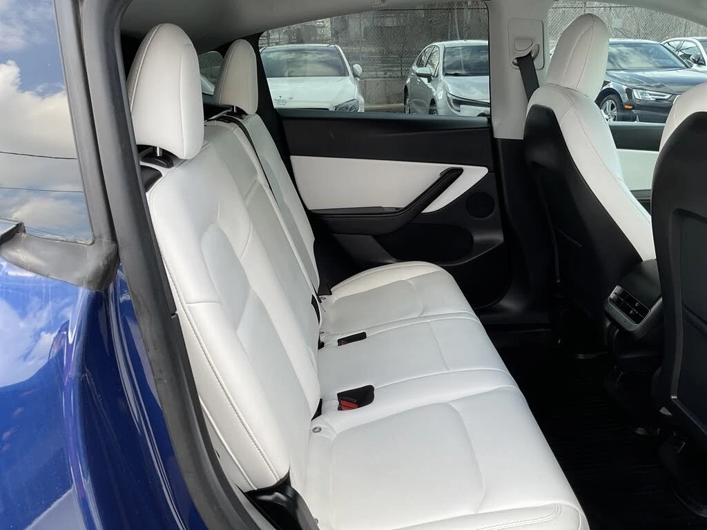 Tesla Model Y Performance* AWD* АвтоКредит* (ЦЕНА ДО БГ), снимка 13 - Автомобили и джипове - 54259823