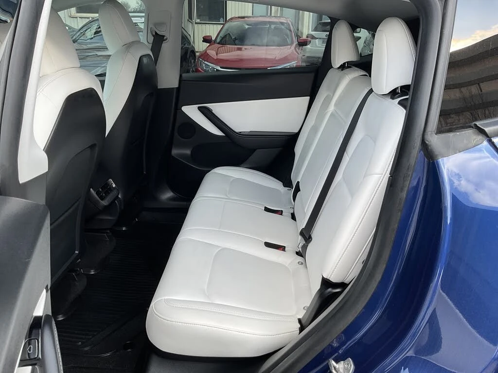 Tesla Model Y Performance* AWD* АвтоКредит* (ЦЕНА ДО БГ), снимка 14 - Автомобили и джипове - 54259823