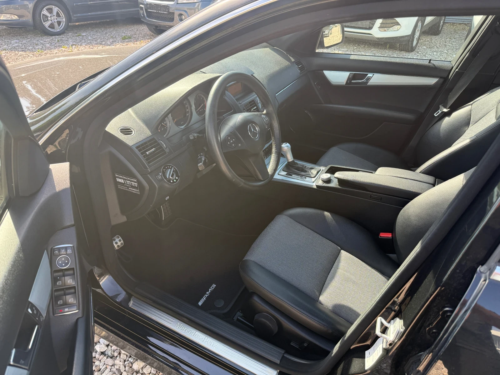 Mercedes-Benz C 320 3.2 CDI AMG PACK, снимка 6 - Автомобили и джипове - 54751702