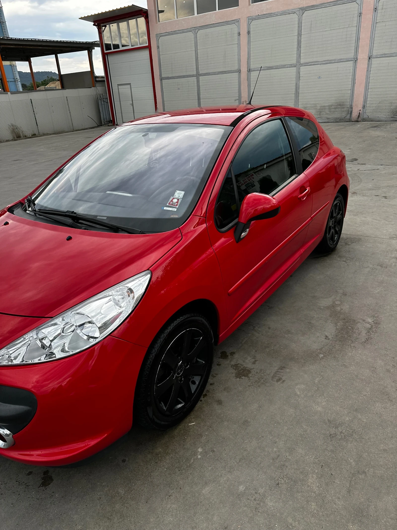 Peugeot 207, снимка 6 - Автомобили и джипове - 55393126