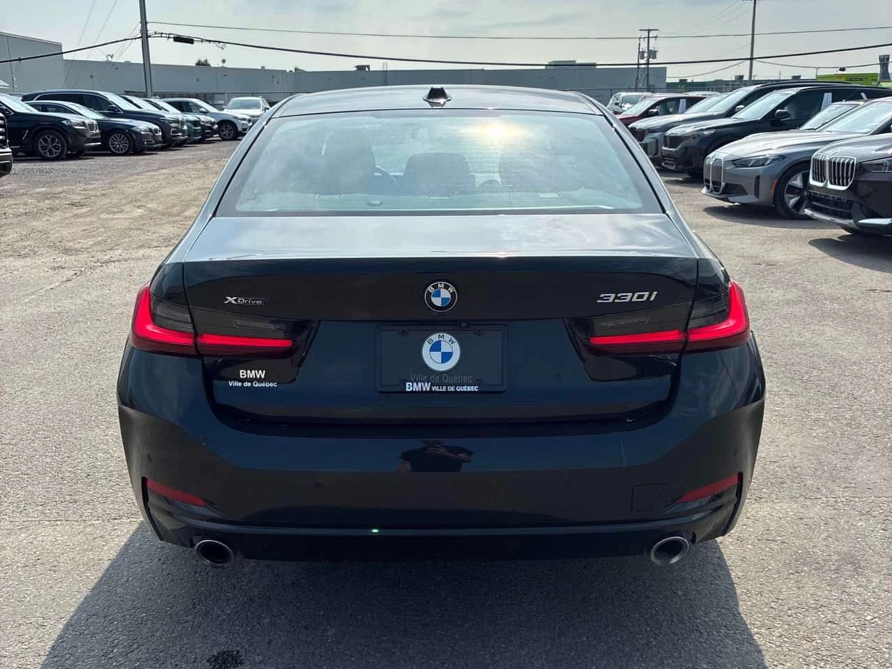 BMW 330 i xDrive | CARFAX | ГЛАВНО ПРЕДСТАВИТЕЛСТВО НА BMW, снимка 5 - Автомобили и джипове - 55437625
