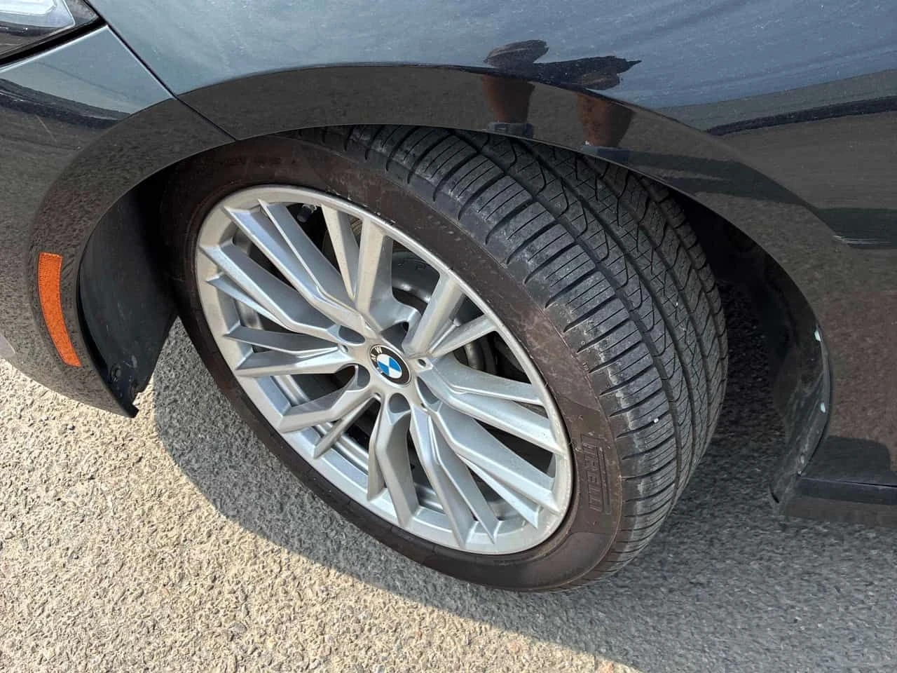 BMW 330 i xDrive | CARFAX | ГЛАВНО ПРЕДСТАВИТЕЛСТВО НА BMW, снимка 6 - Автомобили и джипове - 55437625