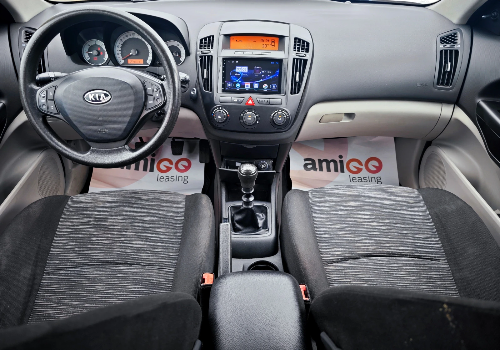 Kia Ceed 1.6CRDi NAVI, снимка 11 - Автомобили и джипове - 55613627