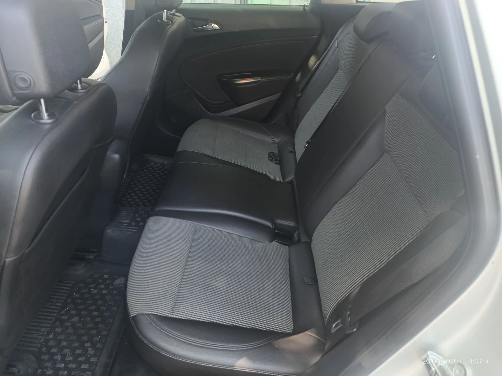 Opel Astra 1.7 , снимка 9 - Автомобили и джипове - 55768653