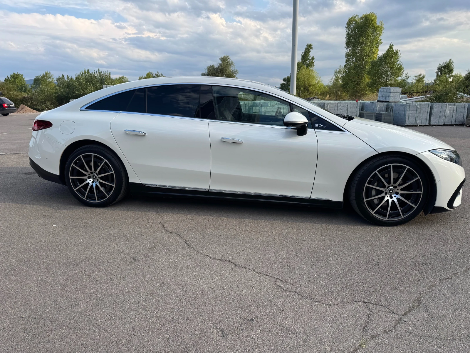 Mercedes-Benz EQS Гаранция Mercedes до 2030 г.| Full Equipment, снимка 4 - Автомобили и джипове - 56007100