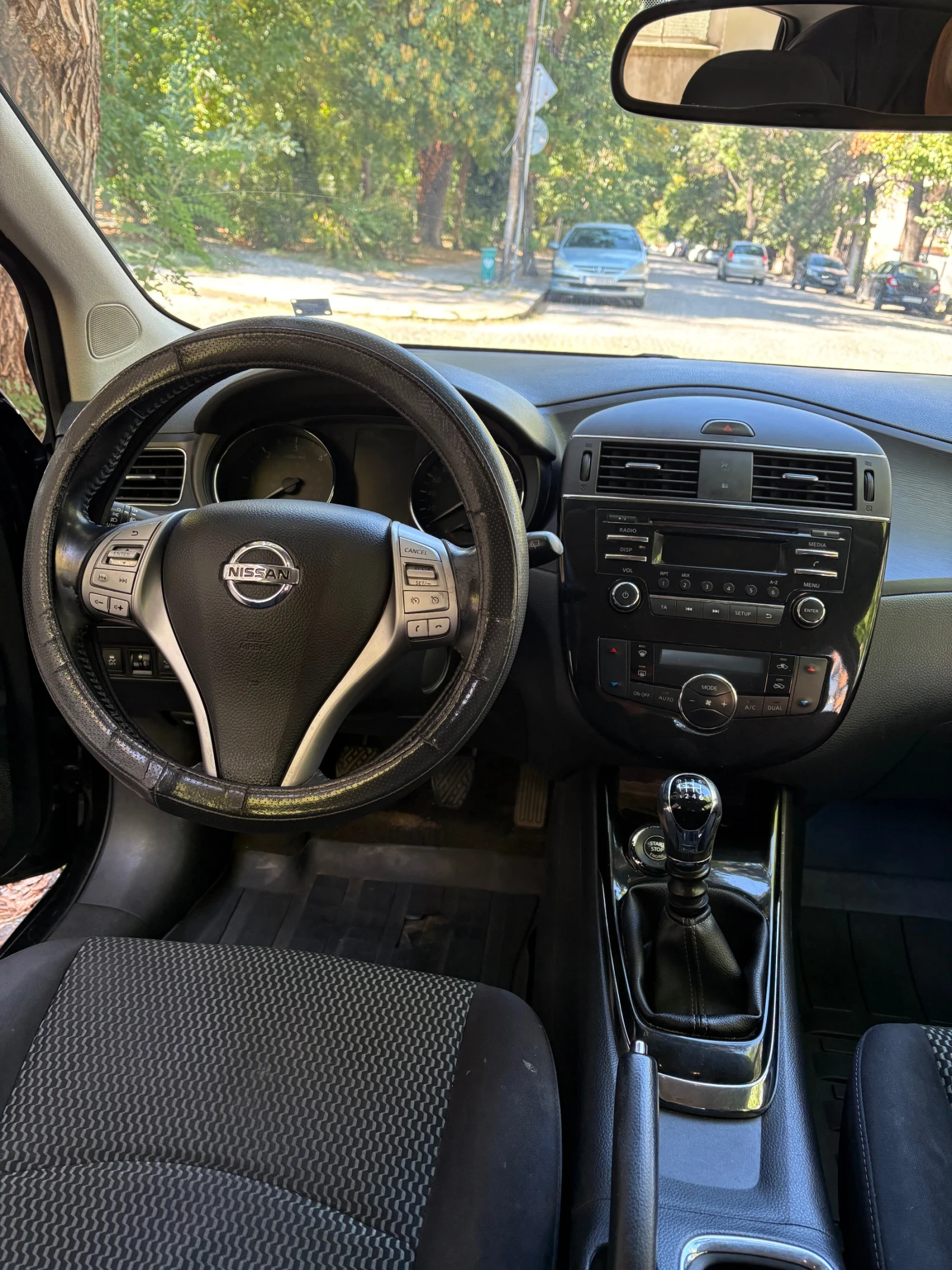 Nissan Pulsar 1.5D, снимка 9 - Автомобили и джипове - 56338011