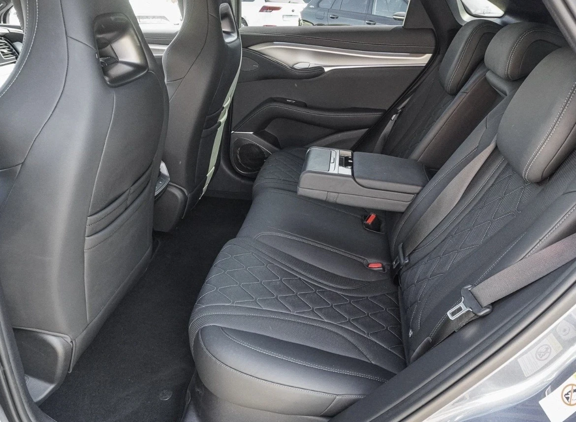 BYD Sealion 7 EXCELLENCE* 530H.P.* AWD* �������� | Mobile.bg � ����������� 11