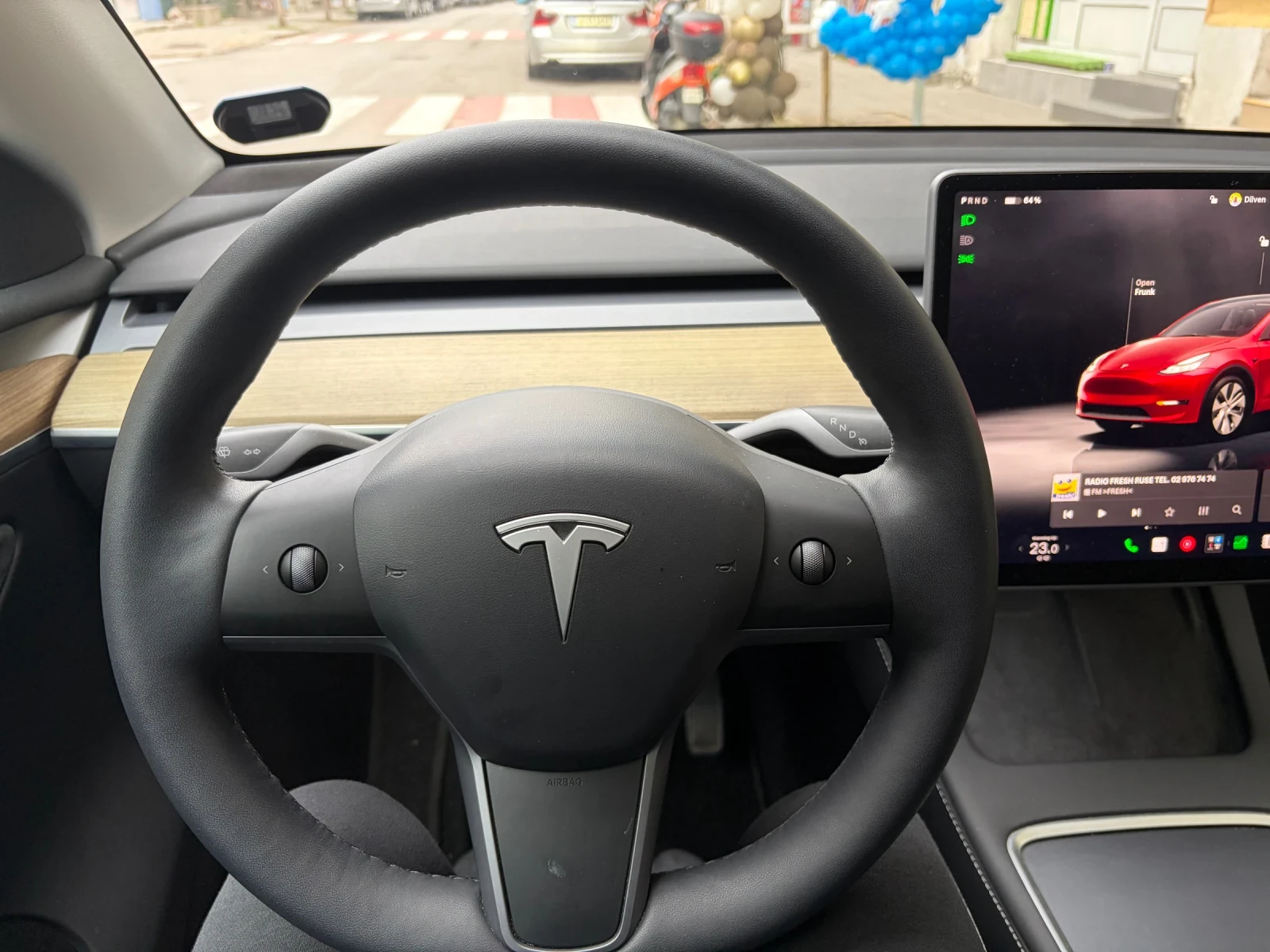 Tesla Model Y Long Range AWD, снимка 9 - Автомобили и джипове - 56645482