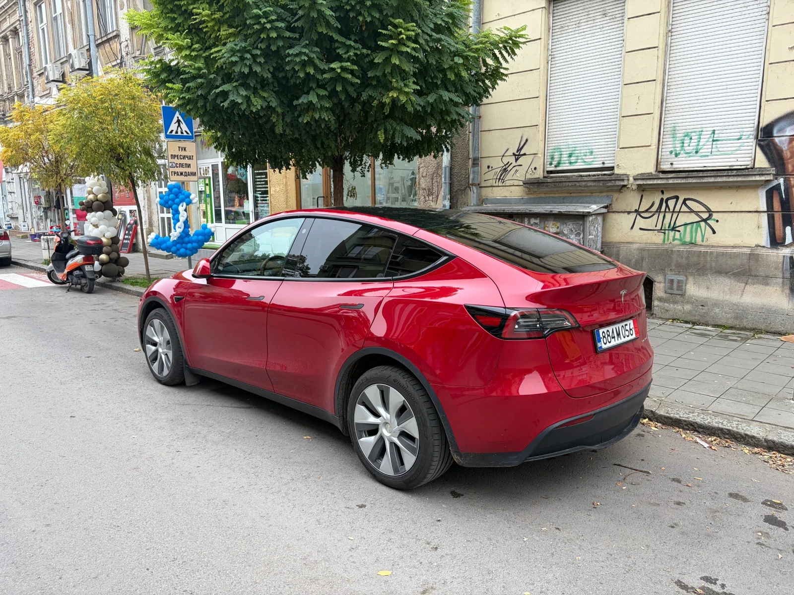 Tesla Model Y Long Range AWD, снимка 6 - Автомобили и джипове - 56645482