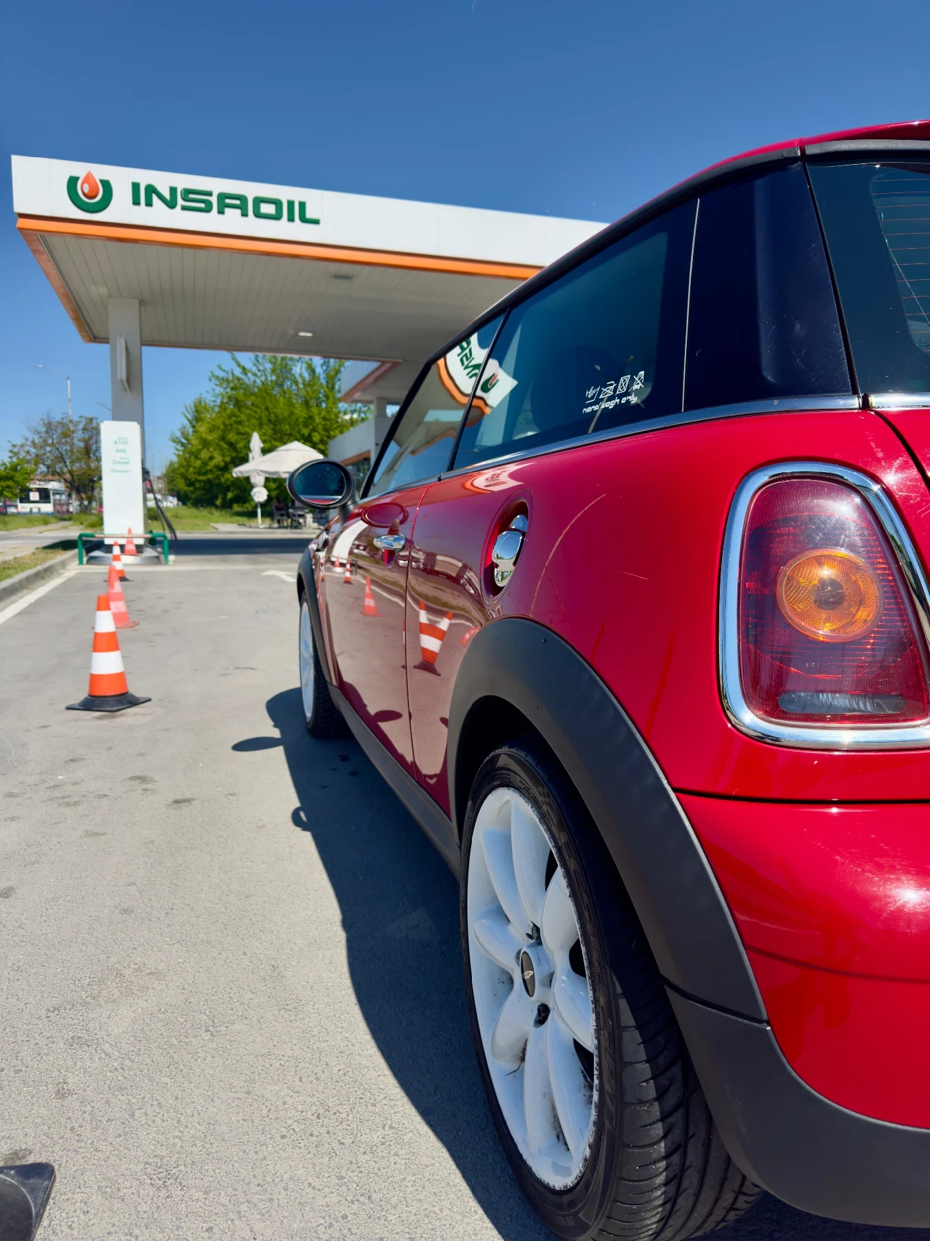Mini One 1.4 бензин, снимка 8 - Автомобили и джипове - 56745040