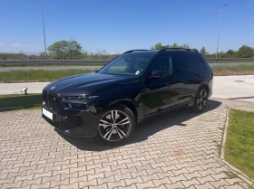 ������ BMW X7
