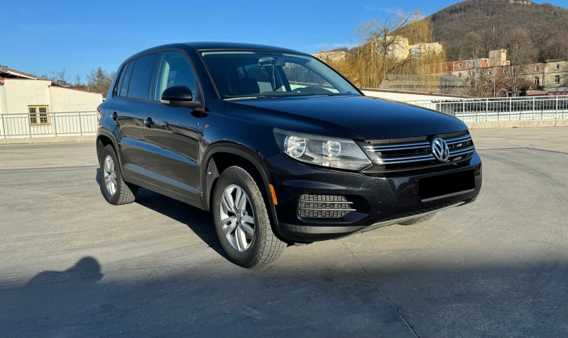 VW Tiguan 2.0 tsi, снимка 6 - Автомобили и джипове - 46972494