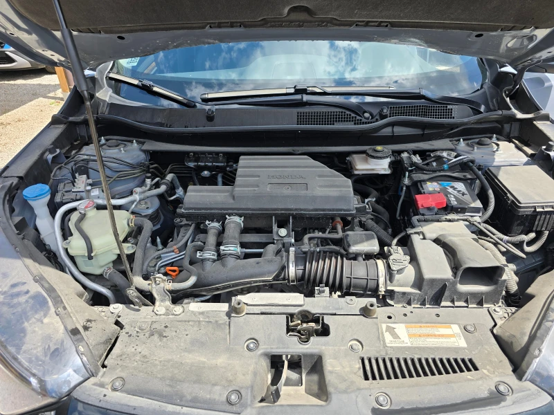 Honda Cr-v 1.5i/4x4/Авт./Лизинг/Канада, снимка 17 - Автомобили и джипове - 51909289
