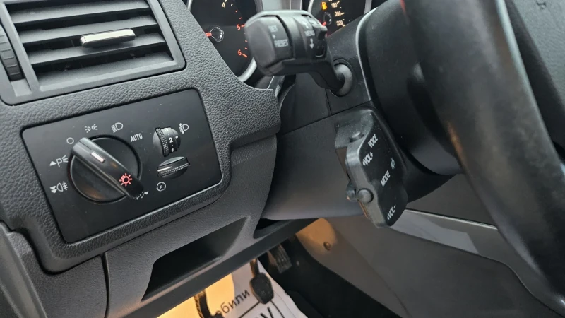 Ford Kuga 2.0 d..4x4..KAY LEES , снимка 14 - Автомобили и джипове - 52666035