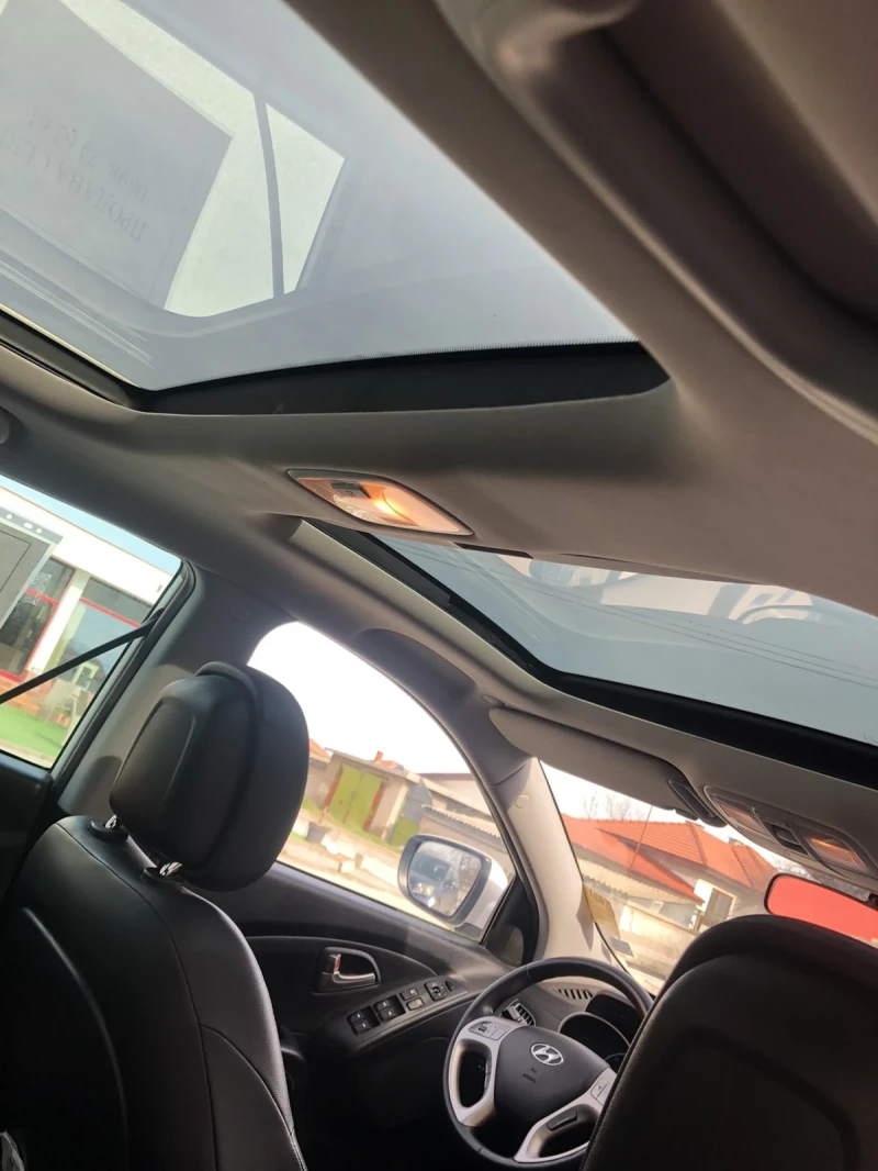 Hyundai IX35, снимка 5 - Автомобили и джипове - 53536734