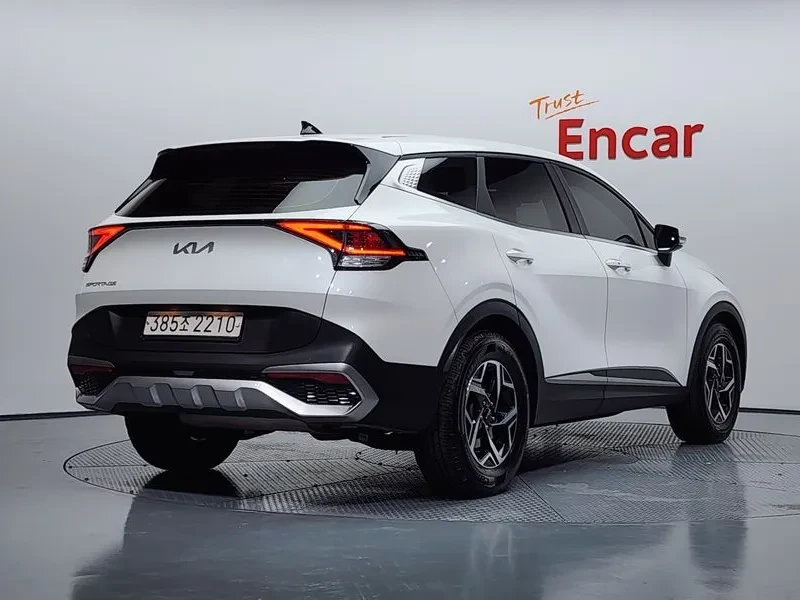 Kia Sportage 1.6 2WD Trendy - САМО 30% АВАНС, снимка 2 - Автомобили и джипове - 56220744
