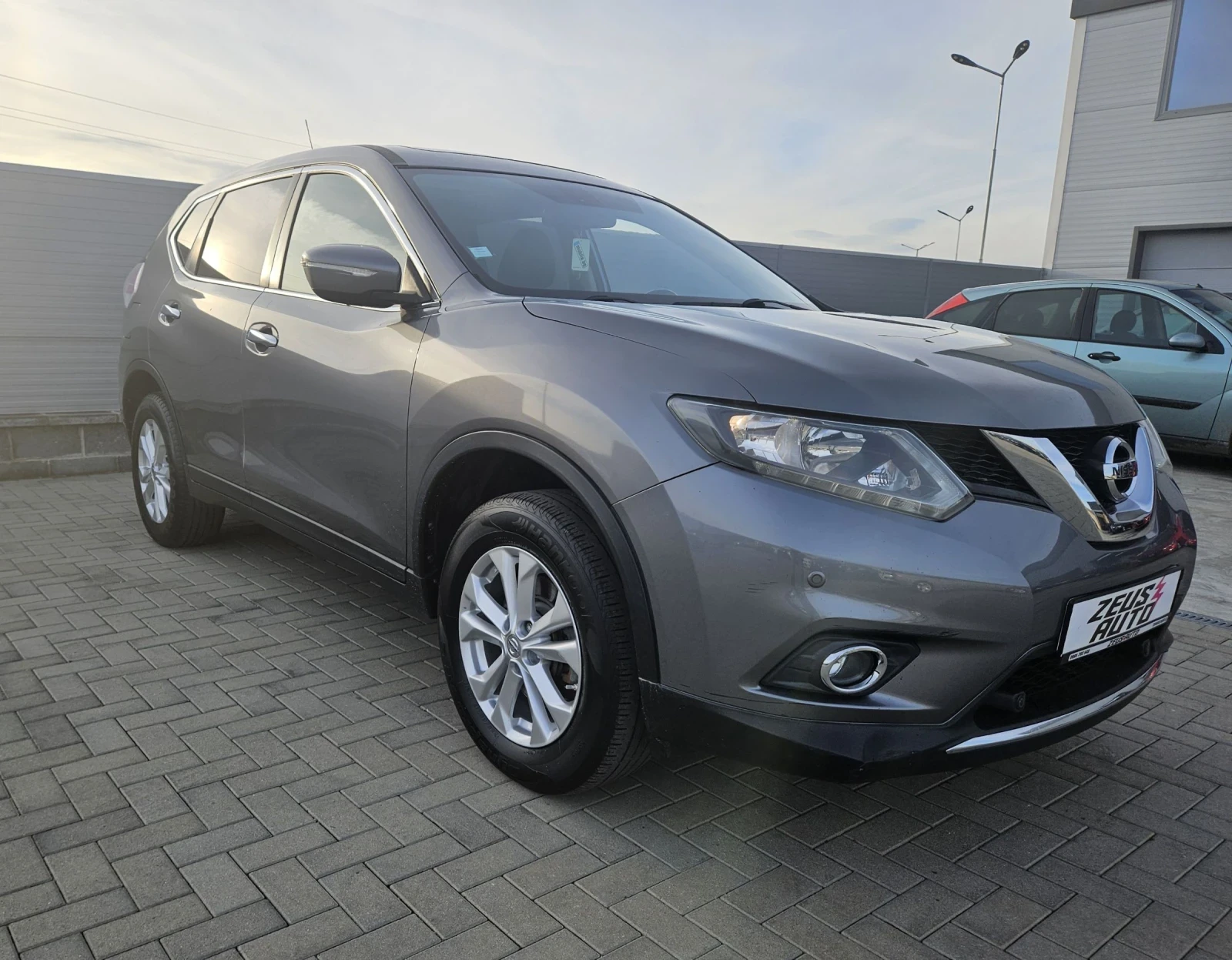 Nissan X-trail 1.6 DCI / 7м / панорама - изображение 4