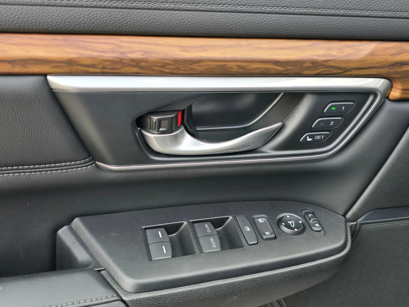 Honda Cr-v 1.5i/4x4/Авт./Лизинг/Канада - изображение 6