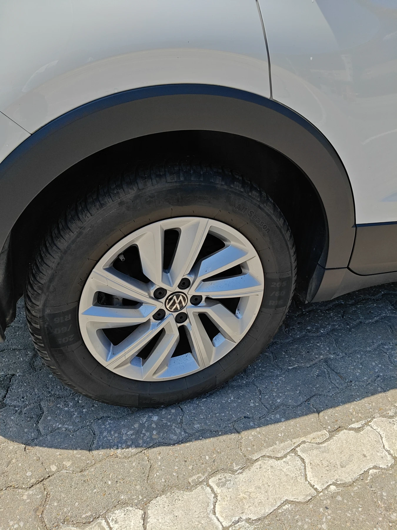 VW T-Cross 110hp 1.0 TSI DSG Гаранция Автокаско - изображение 7
